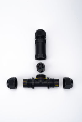 IP68 টি-টাইপ ওয়াটারপ্রুফ সংযোগকারী 3 চ্যানেল 3 মেরু ক্যাবল সংযোগকারী বহিরঙ্গন