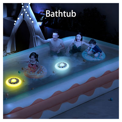 আইপি 68 ওয়াটারপ্রুফ রিমোট চার্জযোগ্য তাপমাত্রা প্রদর্শন আরজিবি সৌর ভাসমান পুল লাইট সুইমিং পুল পার্টির জন্য